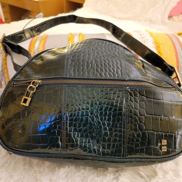 Faux alligator purse - Picture 2 of 3